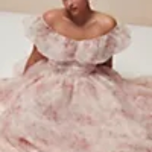 Selkie Off-The-Shoulder Floral Maxi Dress - Picture 8 of 10